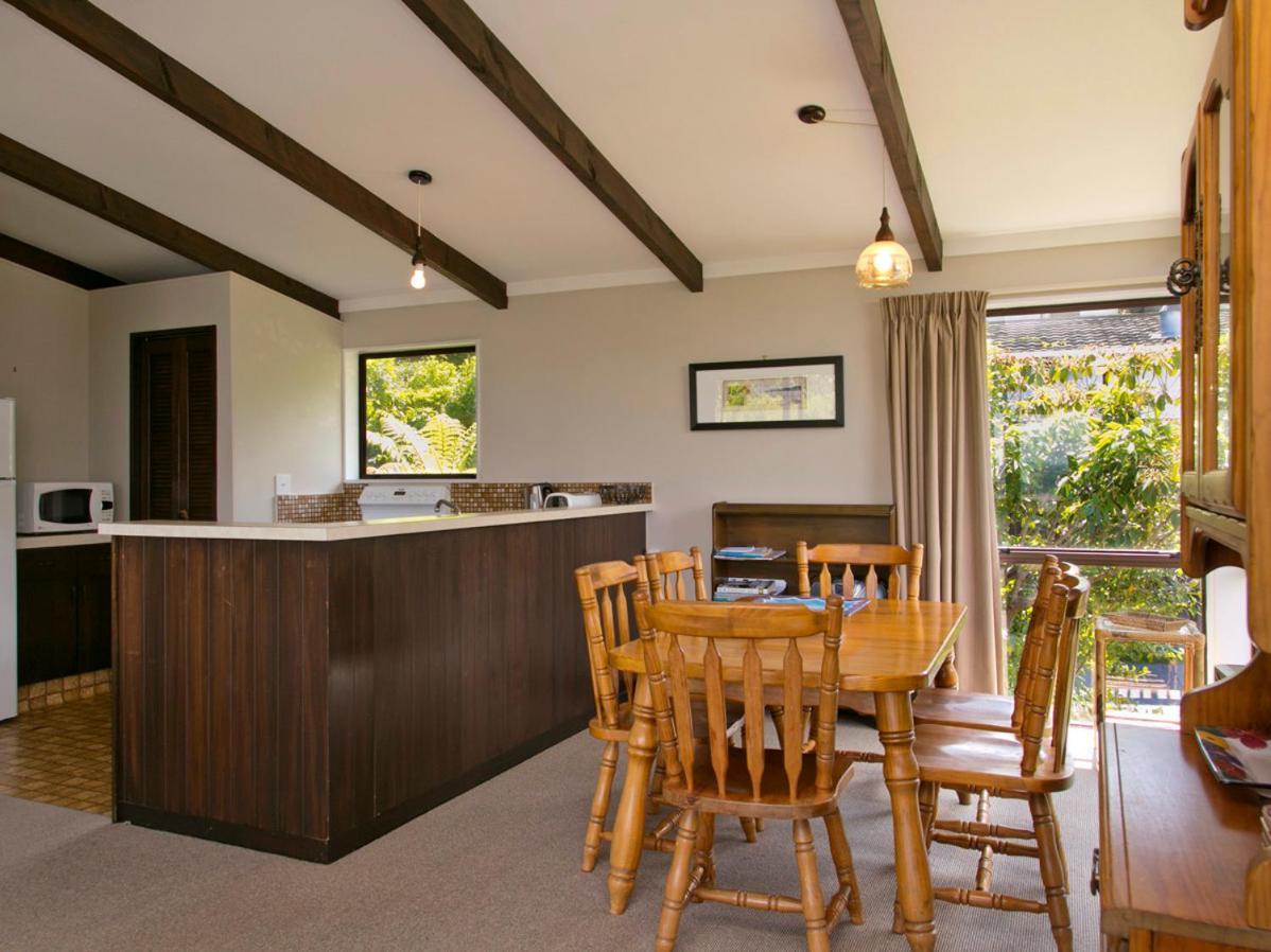 Acacia View At No 3 - Acacia Bay Holiday Home Taupo Kültér fotó