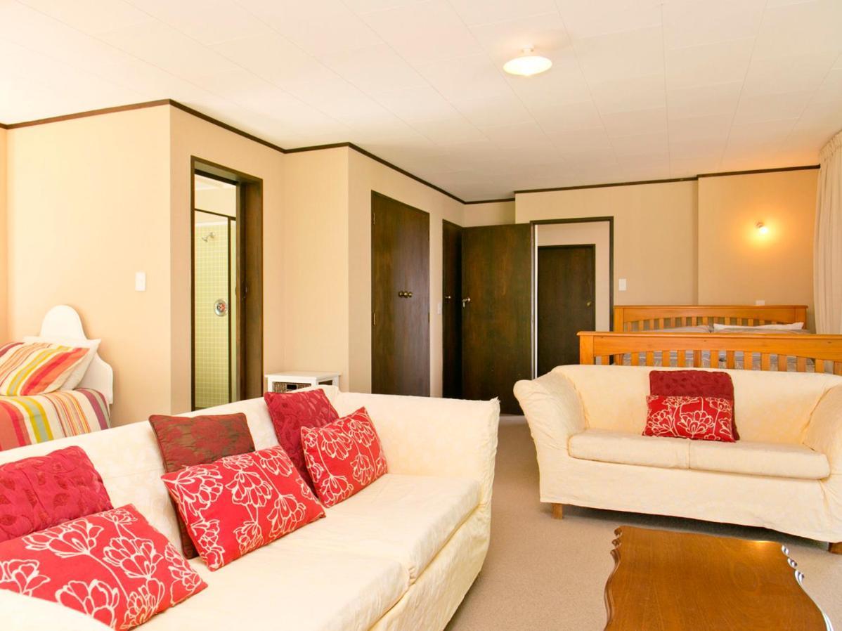 Acacia View At No 3 - Acacia Bay Holiday Home Taupo Kültér fotó