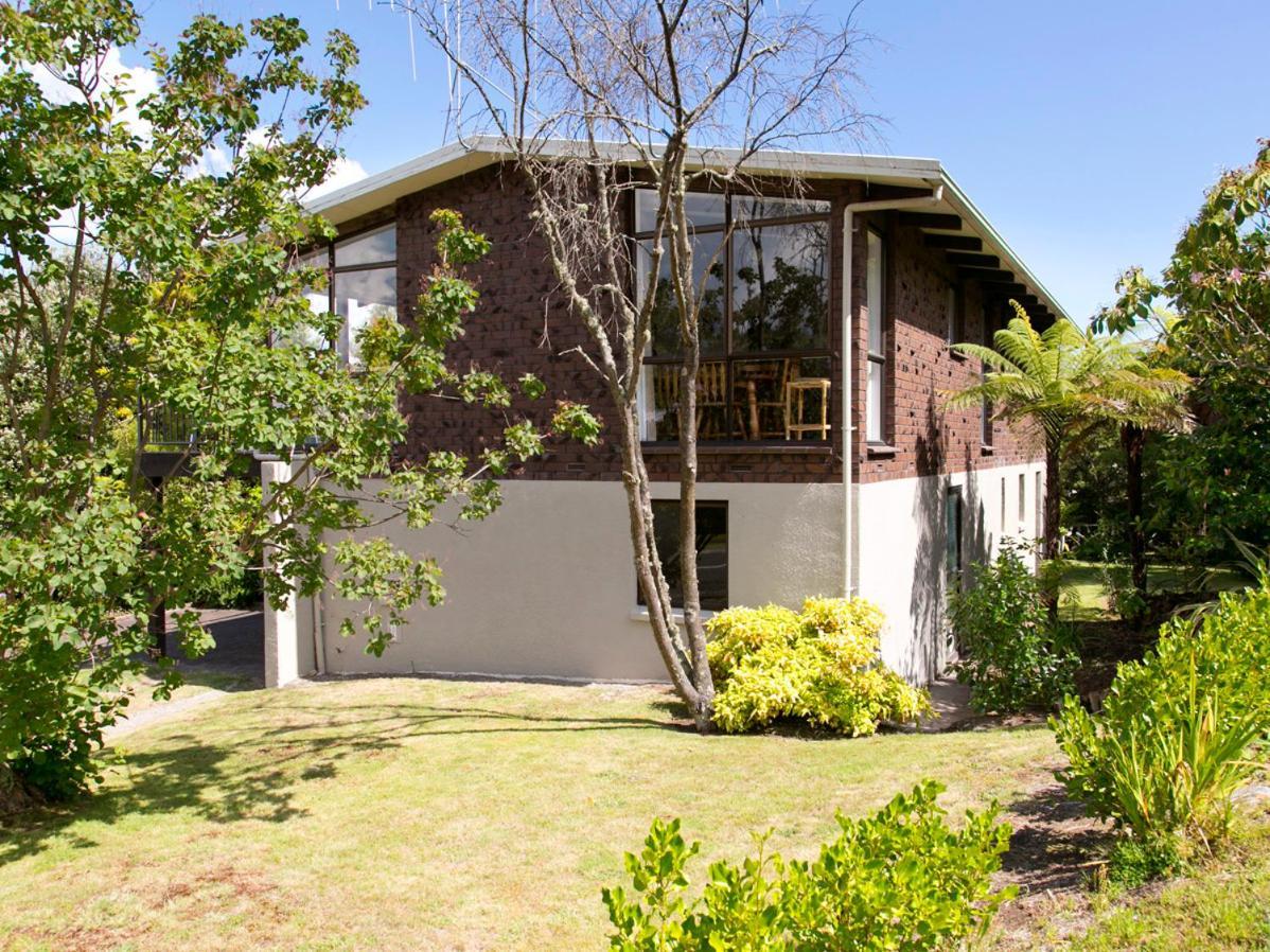 Acacia View At No 3 - Acacia Bay Holiday Home Taupo Kültér fotó