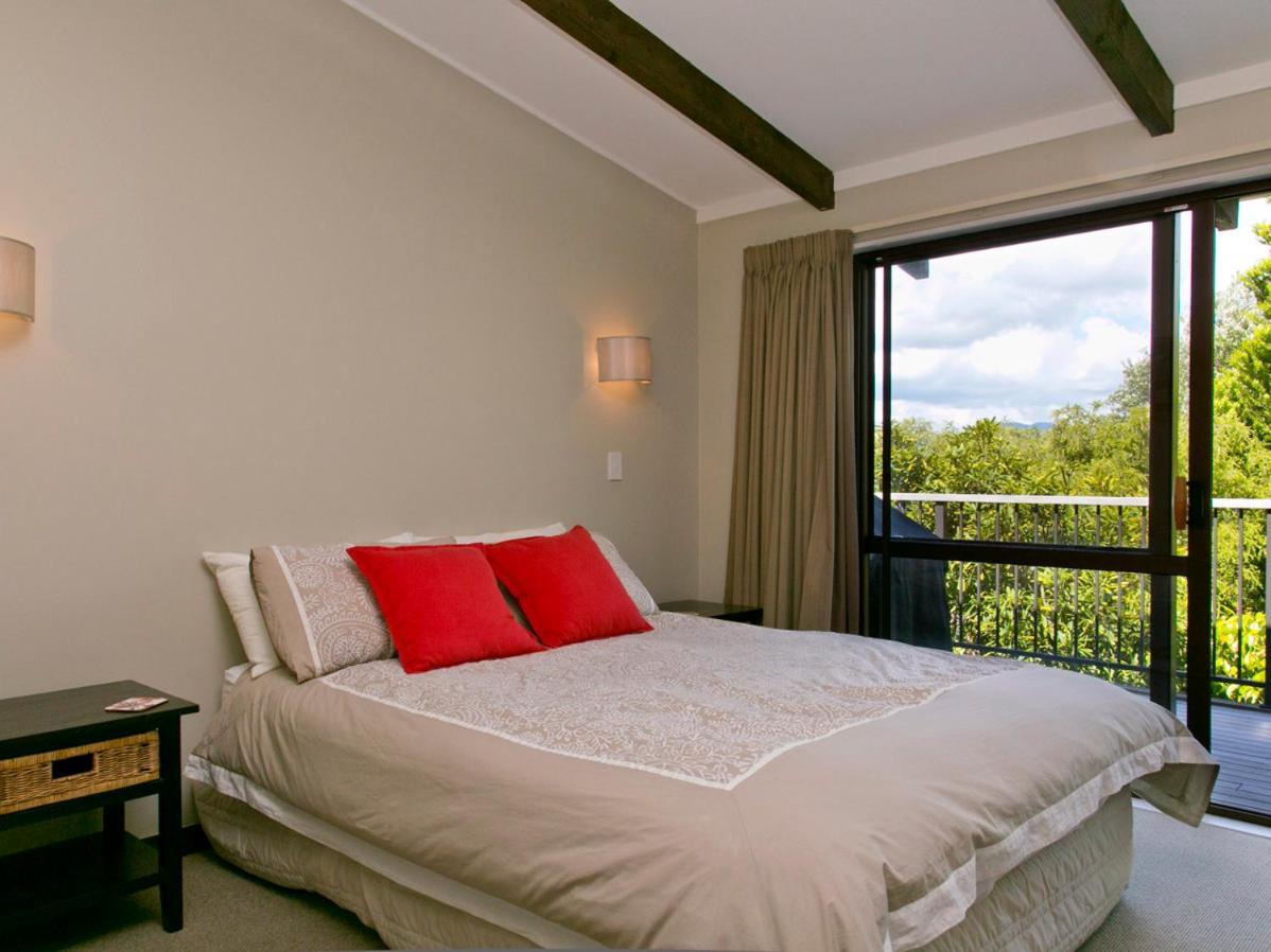 Acacia View At No 3 - Acacia Bay Holiday Home Taupo Kültér fotó