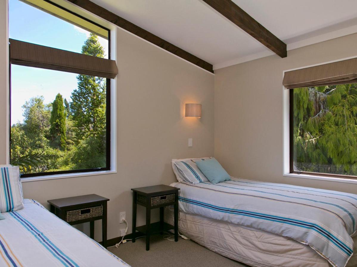 Acacia View At No 3 - Acacia Bay Holiday Home Taupo Kültér fotó