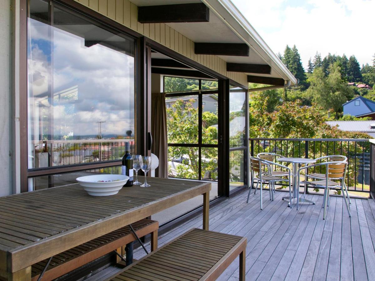 Acacia View At No 3 - Acacia Bay Holiday Home Taupo Kültér fotó